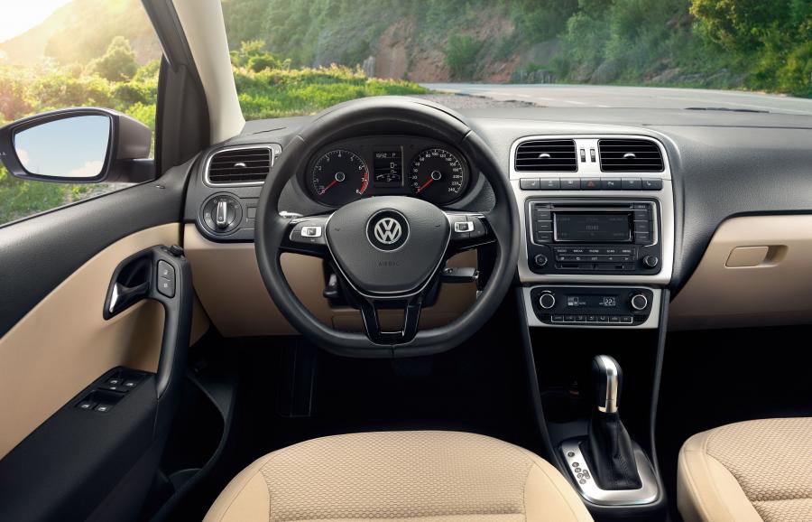  Volkswagen Polo Sedan 2015 года  (фото 29 из 30)